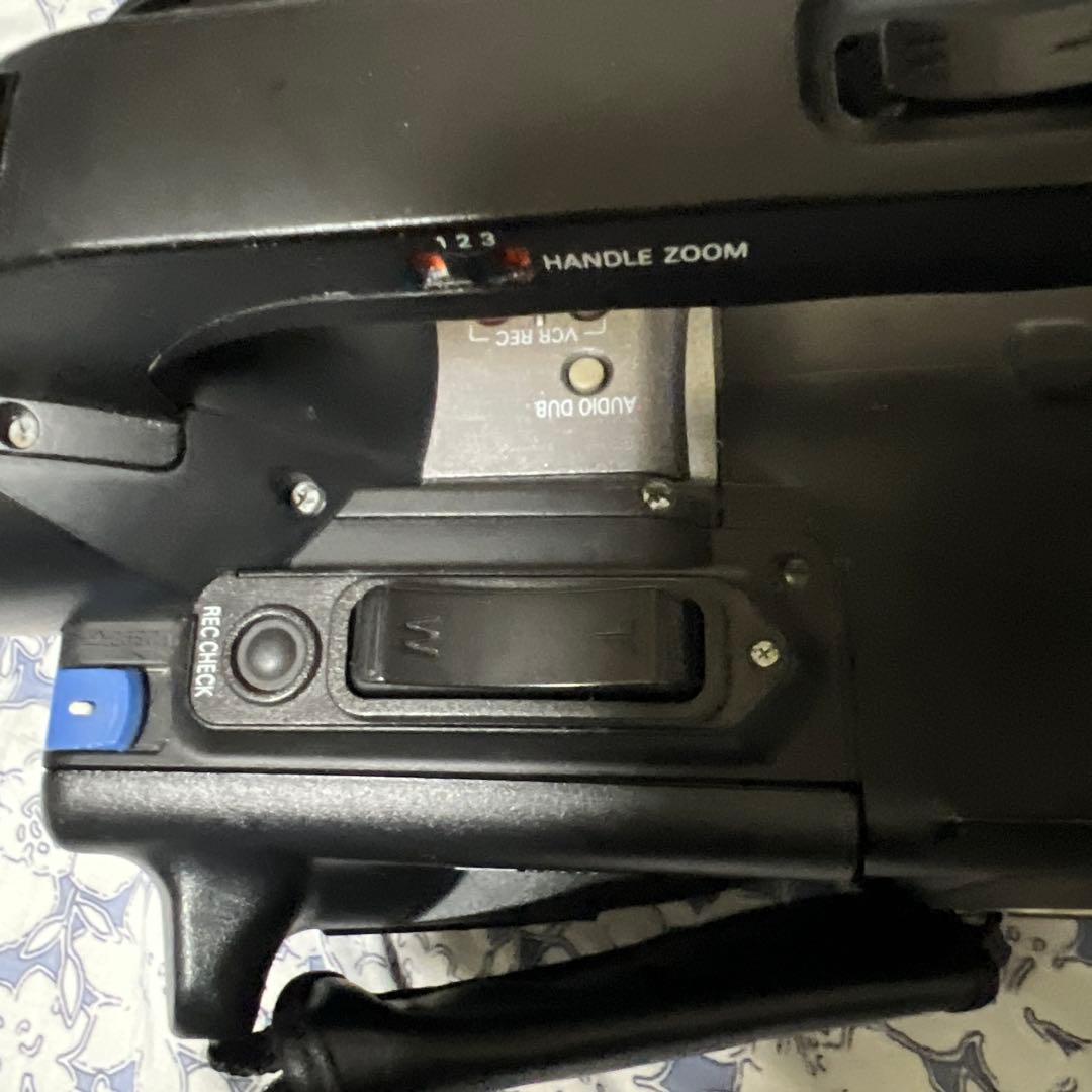 パナソニックmini DVカムレコーダ- AG-DVX100A通電ok ジャンク