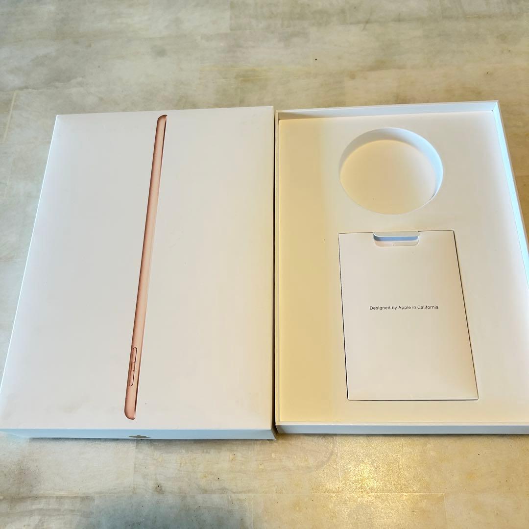 iPad 第6世代 Simフリー 128GB ホワイト