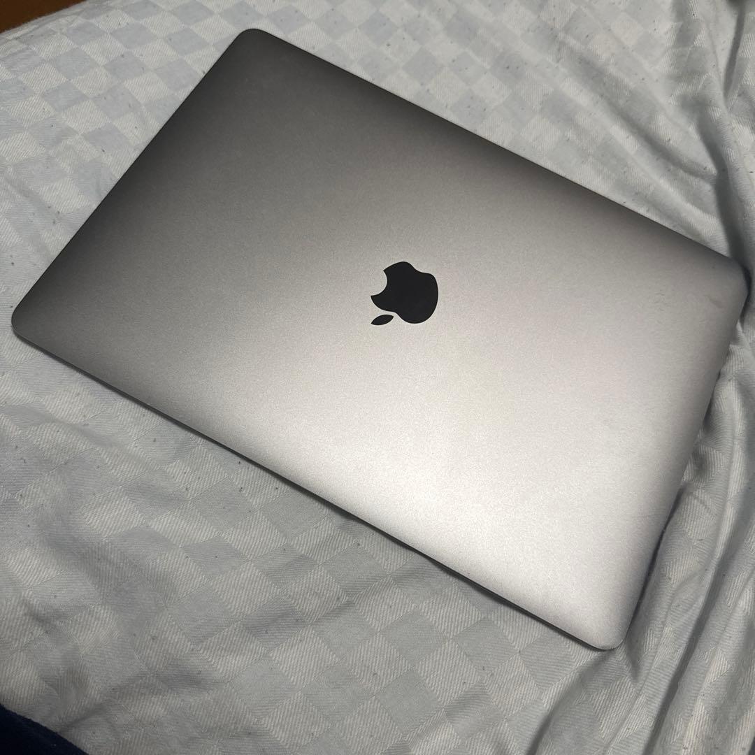 MacBook air M1 2020 256GB メモリ8GB