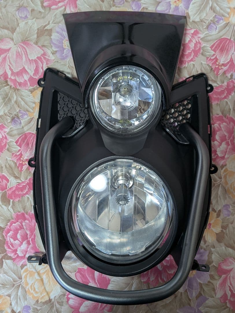 bws125 ヘッドライト　ビーウィズ