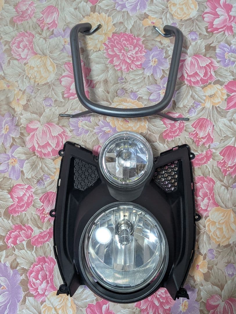 bws125 ヘッドライト　ビーウィズ