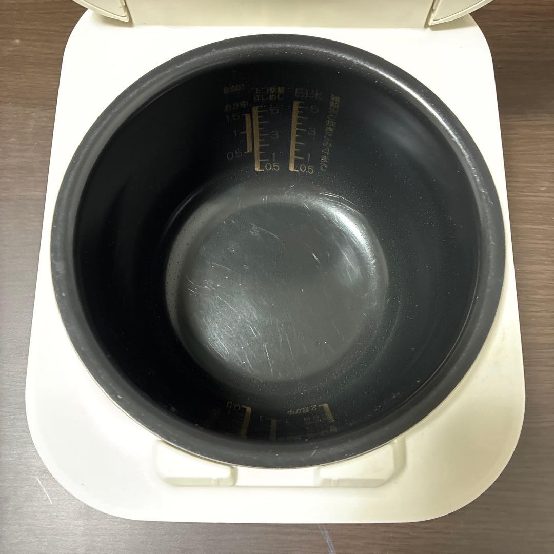 象印 炊飯ジャー STAN ホワイト NWーSA10 2022年製