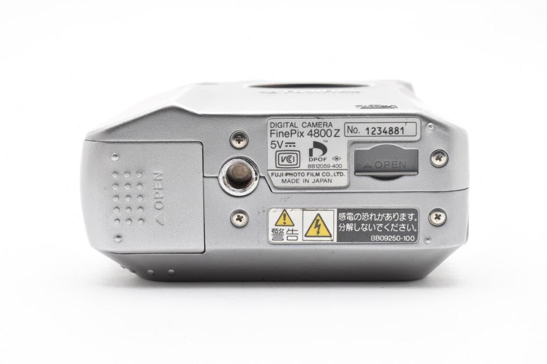 ★極美品★富士フイルム FUJIFILM FinePix 4800Z #1182