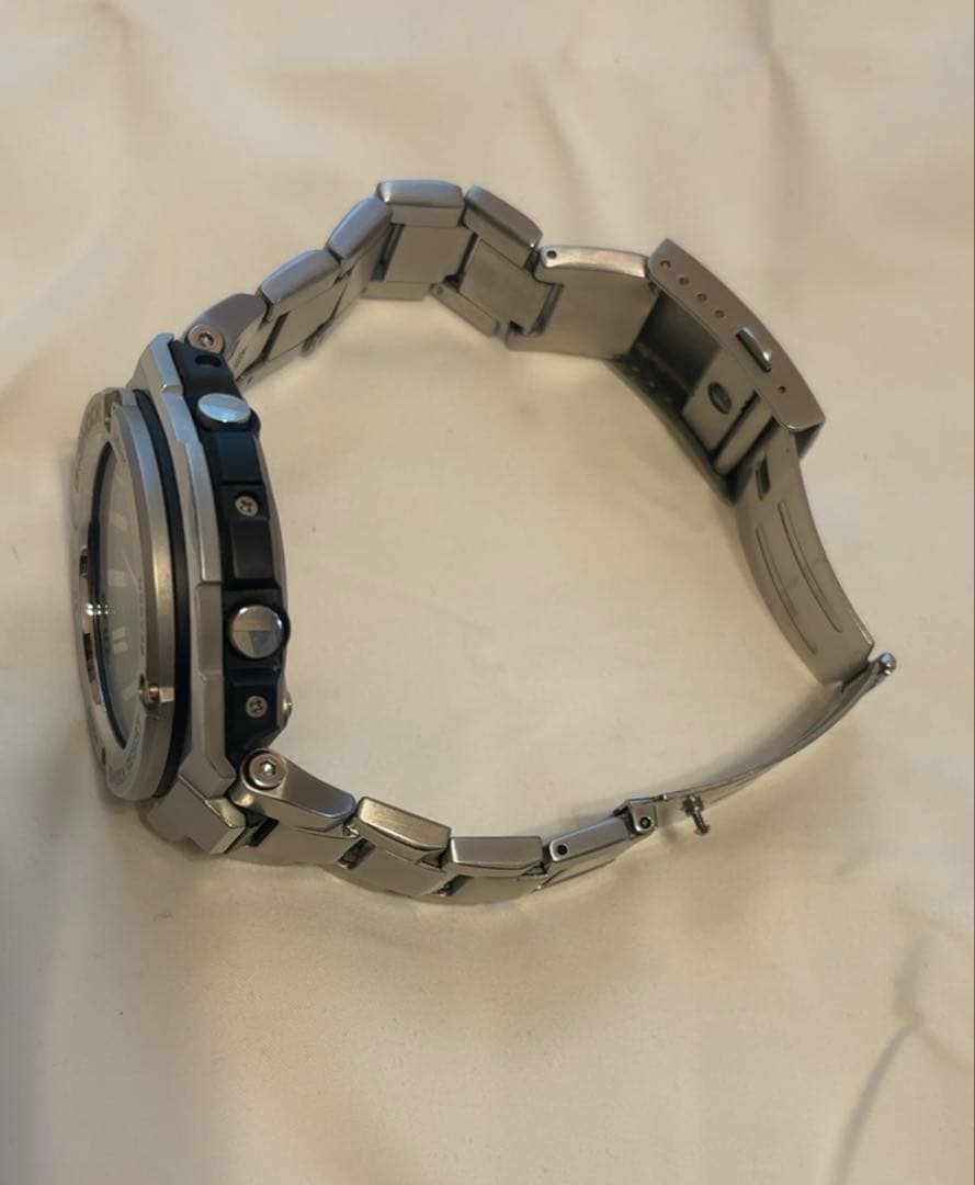 時計 G-SHOCK GST-W110D