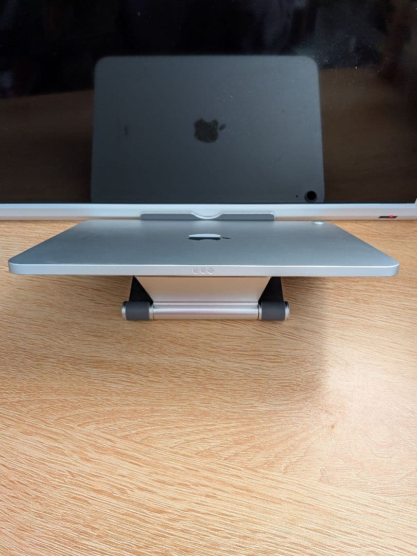 Apple iPad 10.9インチ（第10世代） シルバー 本体