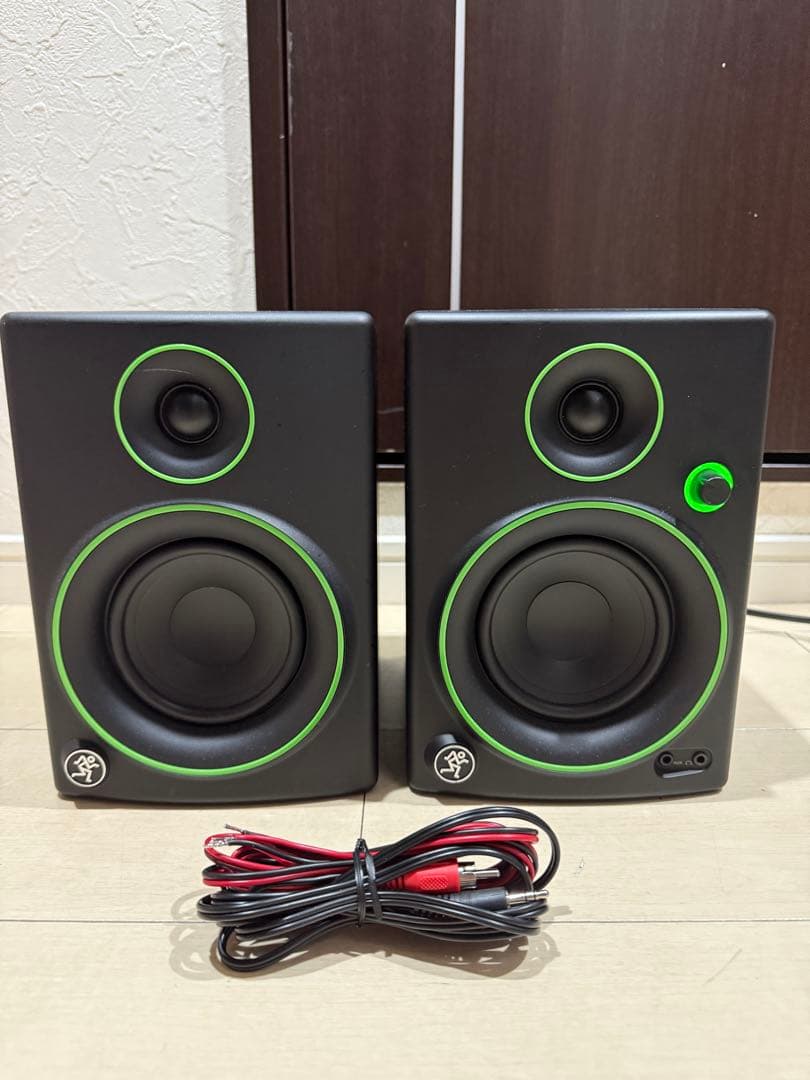 【美品】MACKIE CR4 モニタースピーカー