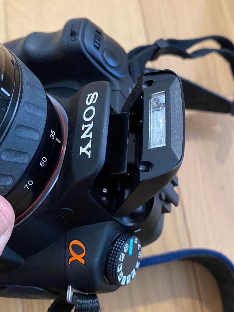 SONY α200 デジタル一眼　35-105 100-300 ダブルレンズ※注