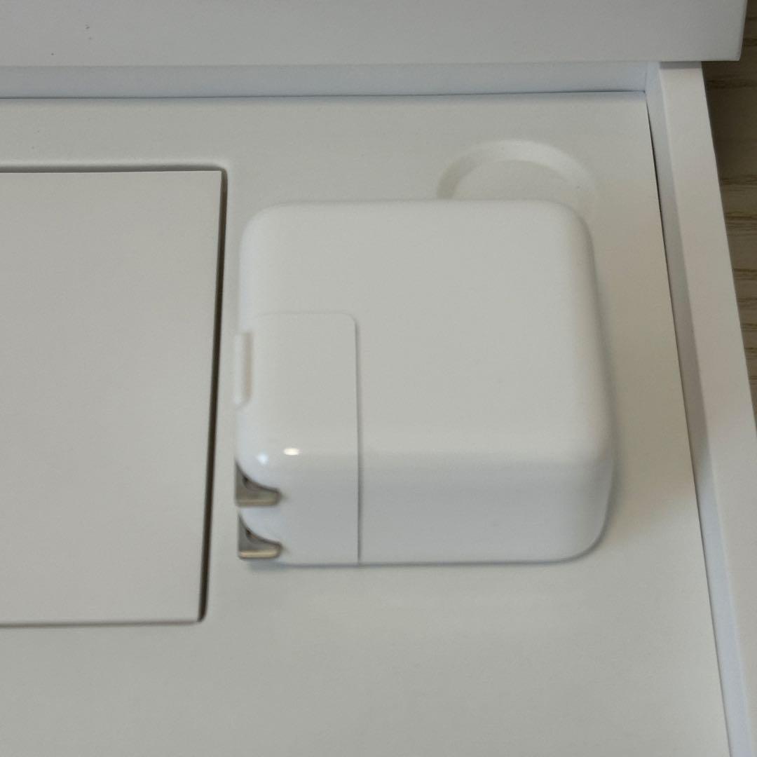 Apple MacBook Air M4(2025年モデル)シルバー