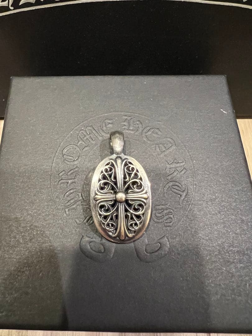 【断捨離】Chrome Hearts クラシックオーバルペンダント