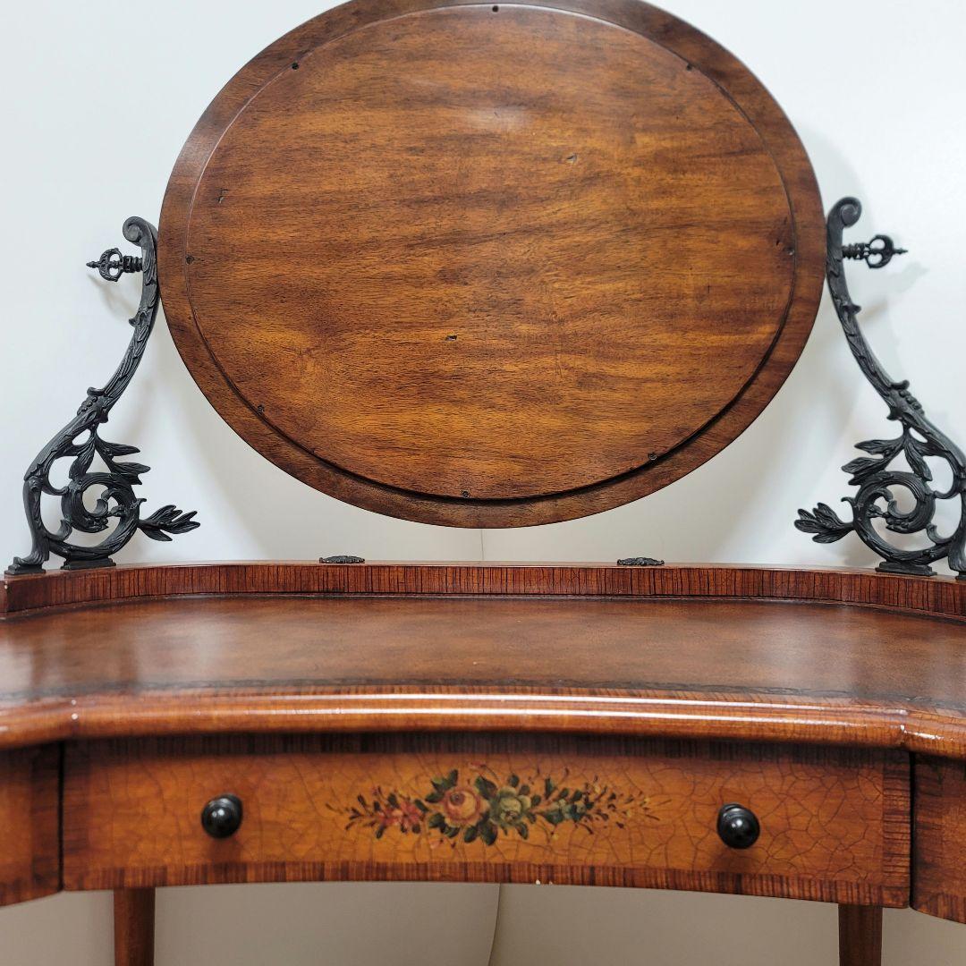 【お盆休み特別セール！！】クラシック　ドレッサーセオドア アレクサンダー