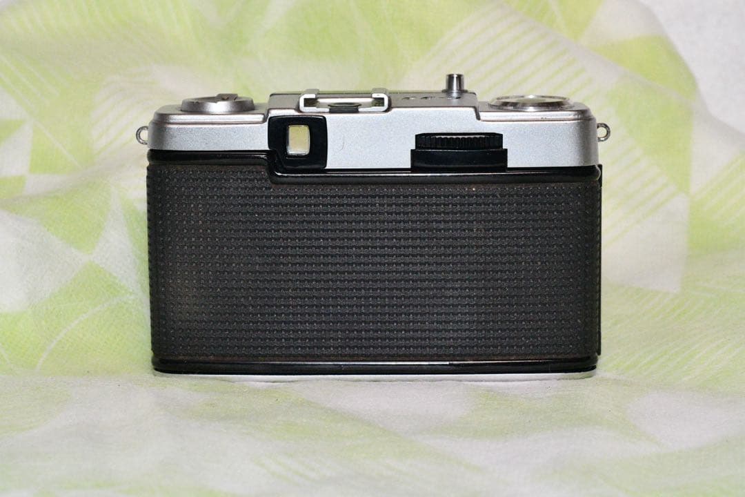 《動作品》OLYMPUS PEN EE-3 a390