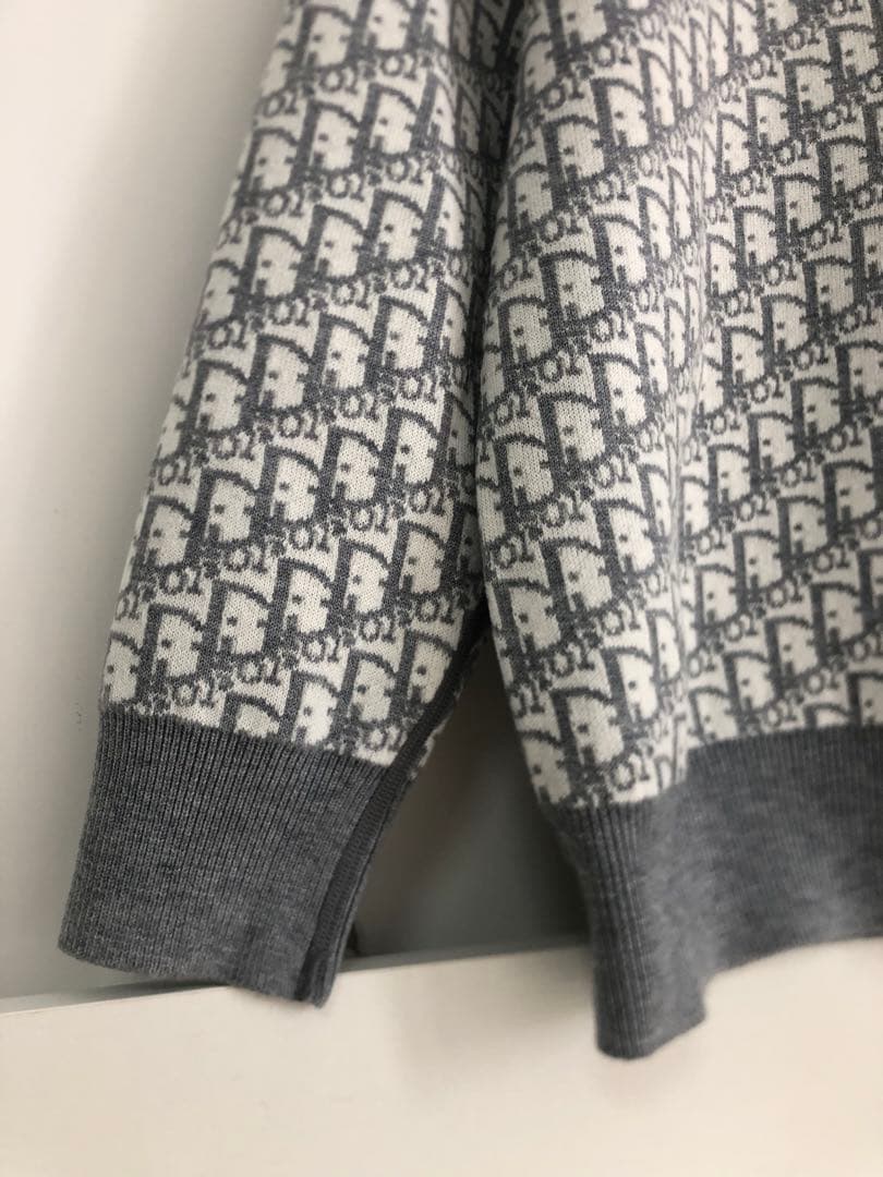 Dior ディオール　ニットセーター　グレー　フーディ　綺麗　両面