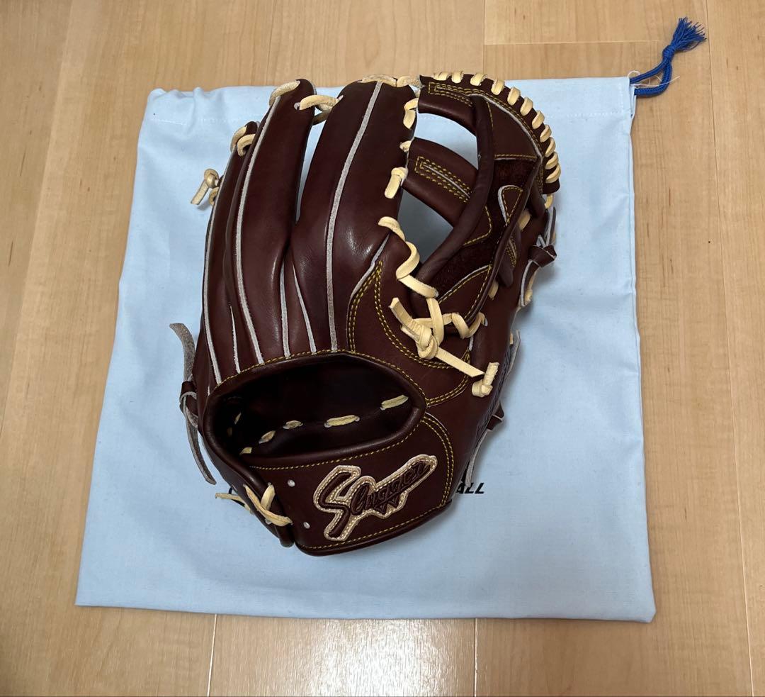 スラッガー 硬式グローブ 右投げ用 ダークブラウン高校野球対応