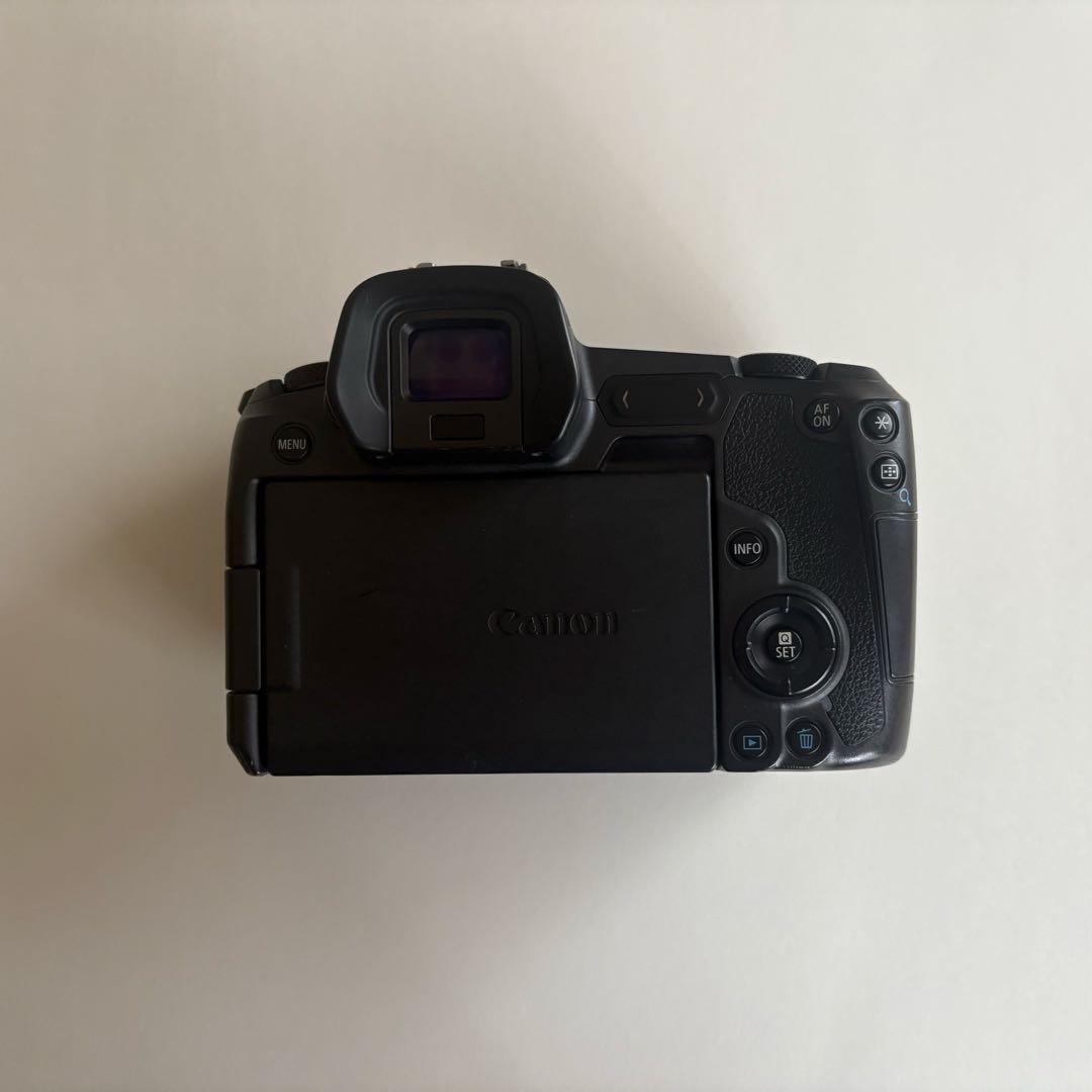 Canon EOS R ミラーレスカメラ 本体