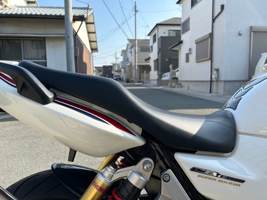 CB1300　SC54　ハイシート
