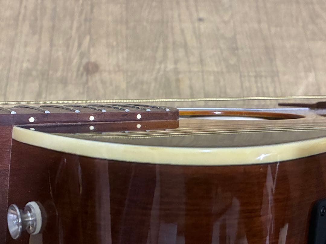 Fender Malibu エレアコ　サンバースト　音出しOK