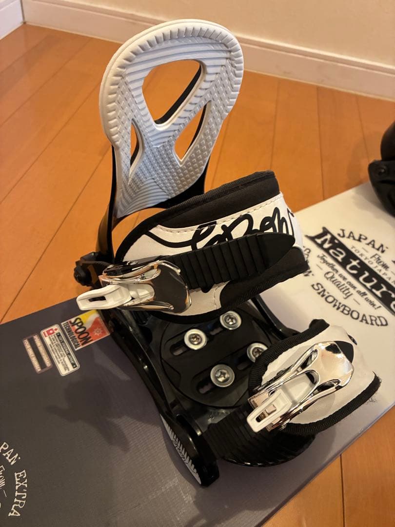 SPOONスノーボードジュニア130cm ビンディングセット