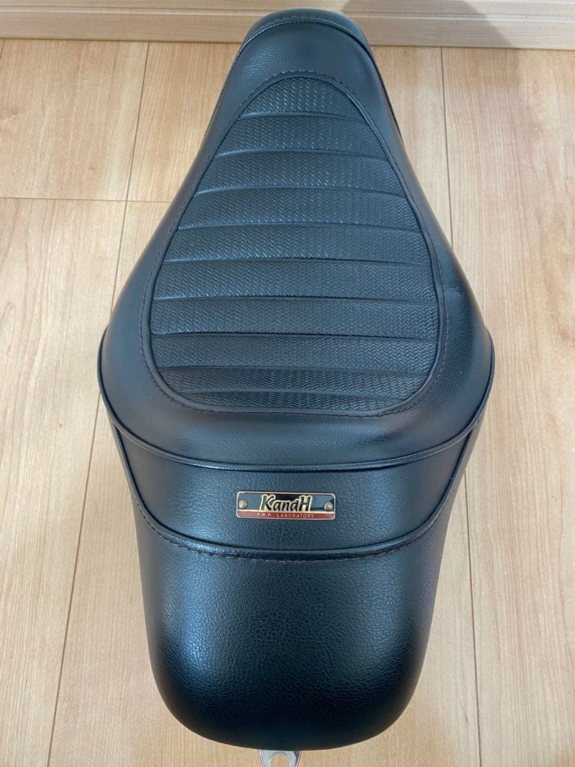 K&H（KandH）ハーレー スポーツスター XL1200/XL883 シート
