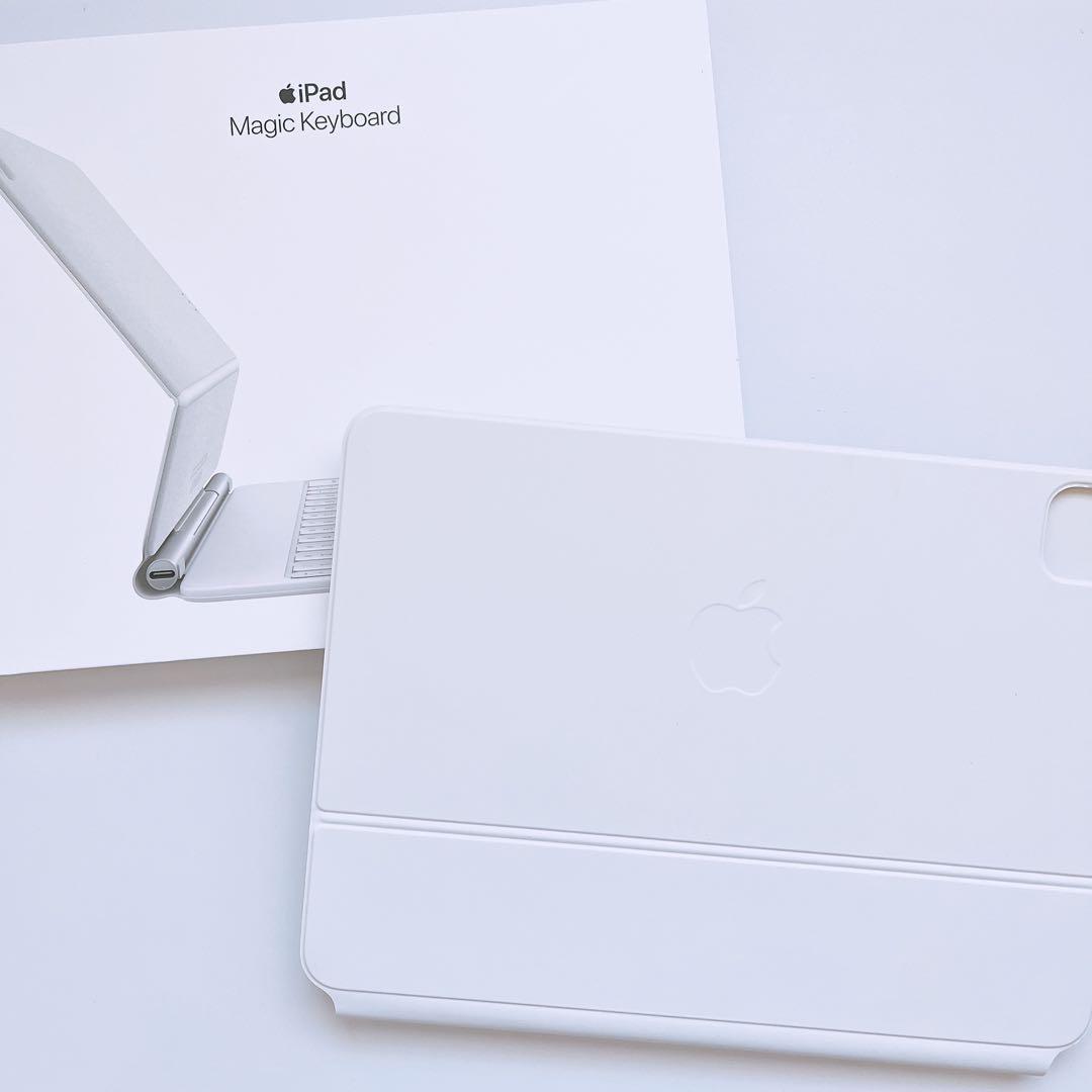 キーボード Apple iPad Magic Keyboard MJQJ3J/A A2261