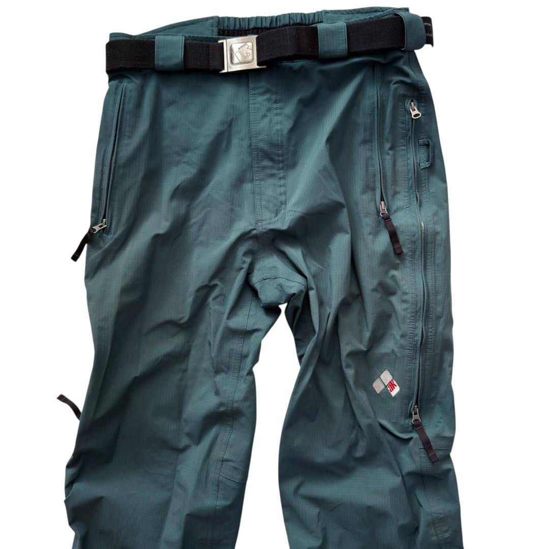 BURTON バートン GORE-TEX スノーボードウエアMサイズ Ronin