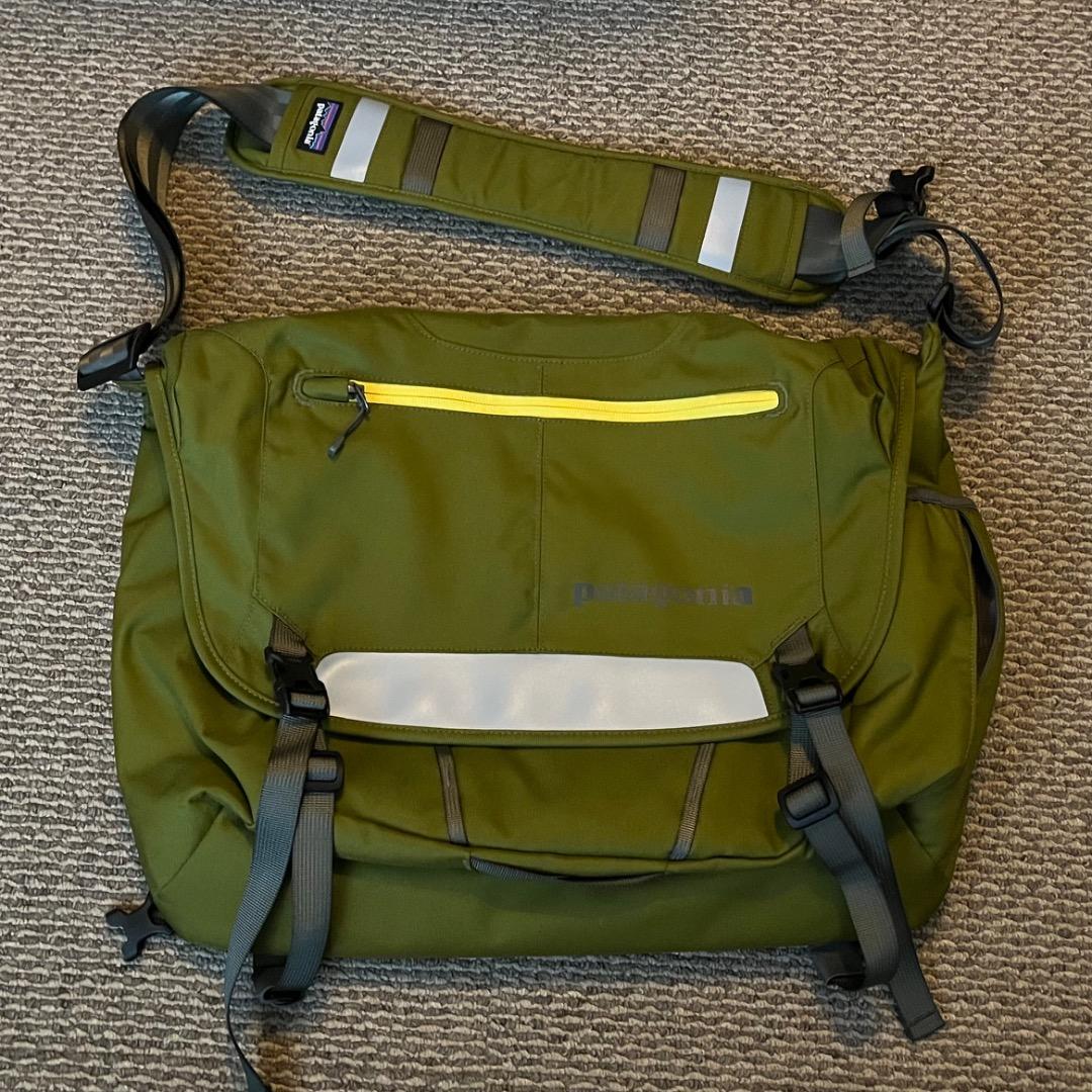 【美品】patagonia half mass messenger bag