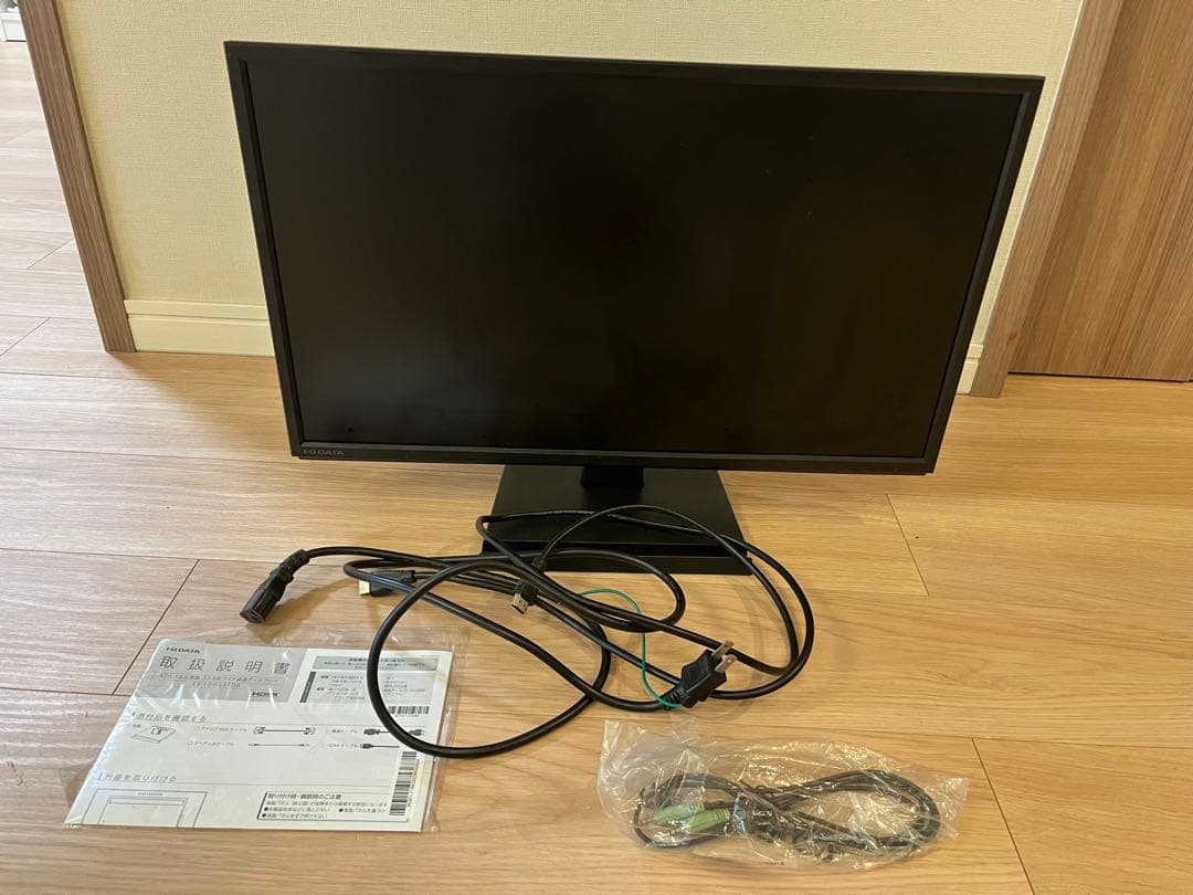 【美品】パソコンモニター　24インチ