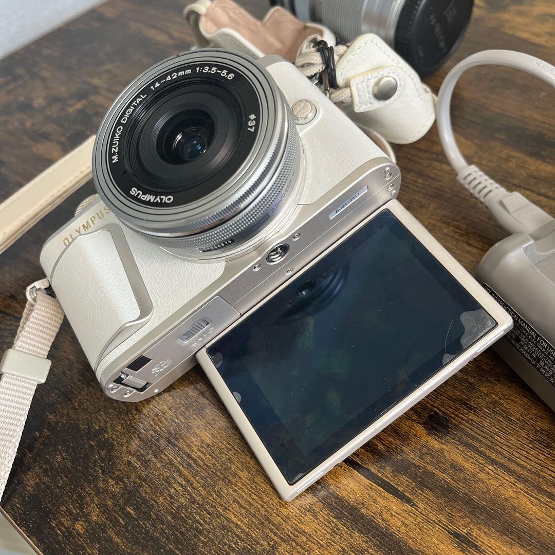 【美品】OLYMPUS PEN E-PL9 ホワイト 14-42mmレンズ付き