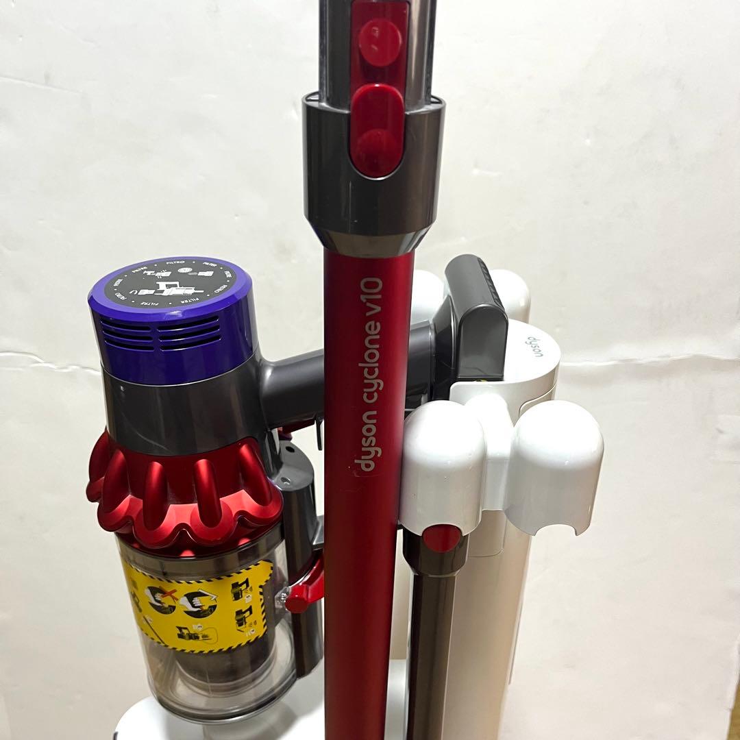 【ジャンク】ダイソン dyson v10 s12スタンド付　バッテリー劣化あり