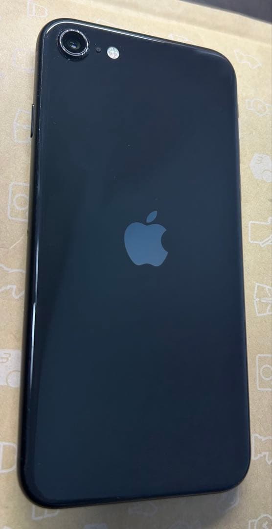 iPhone SE (第2世代) ブラック 128GB SIMフリー