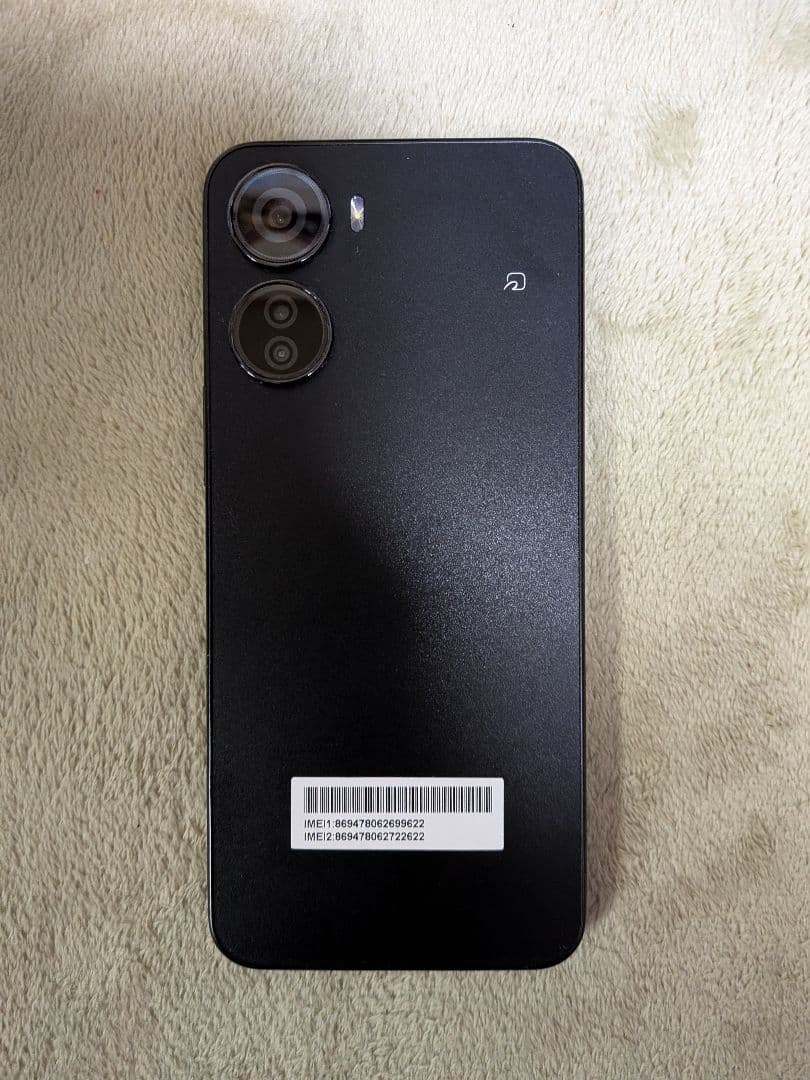 ブラックデュアルカメラスマートフォン本体