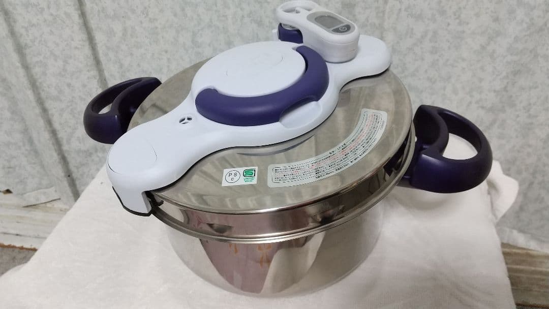 値下げしました ティファール 圧力鍋クリプソ ミニット パーフェクト 4.5L
