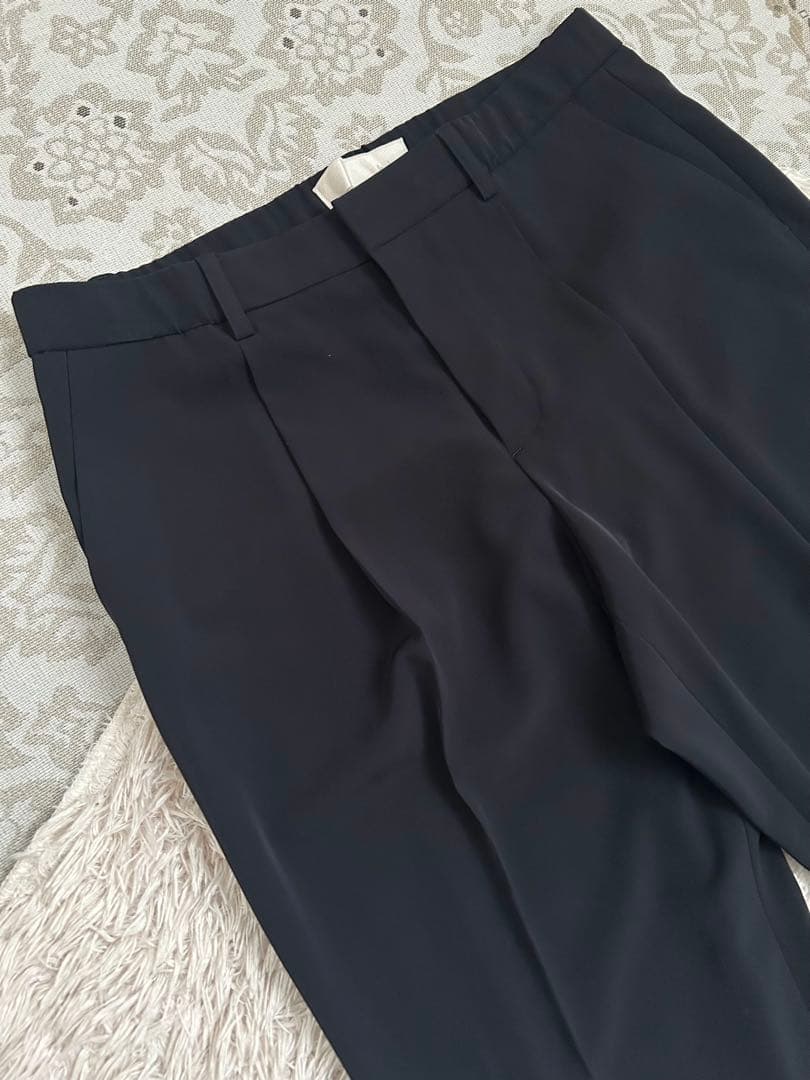 極美品 自由区 ジユウク 洗える セットアップ パンツ スーツ ノーカラー 黒