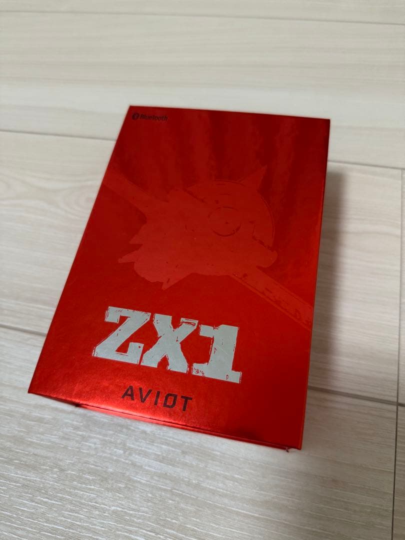 イヤホン AVIOT TE-ZX1