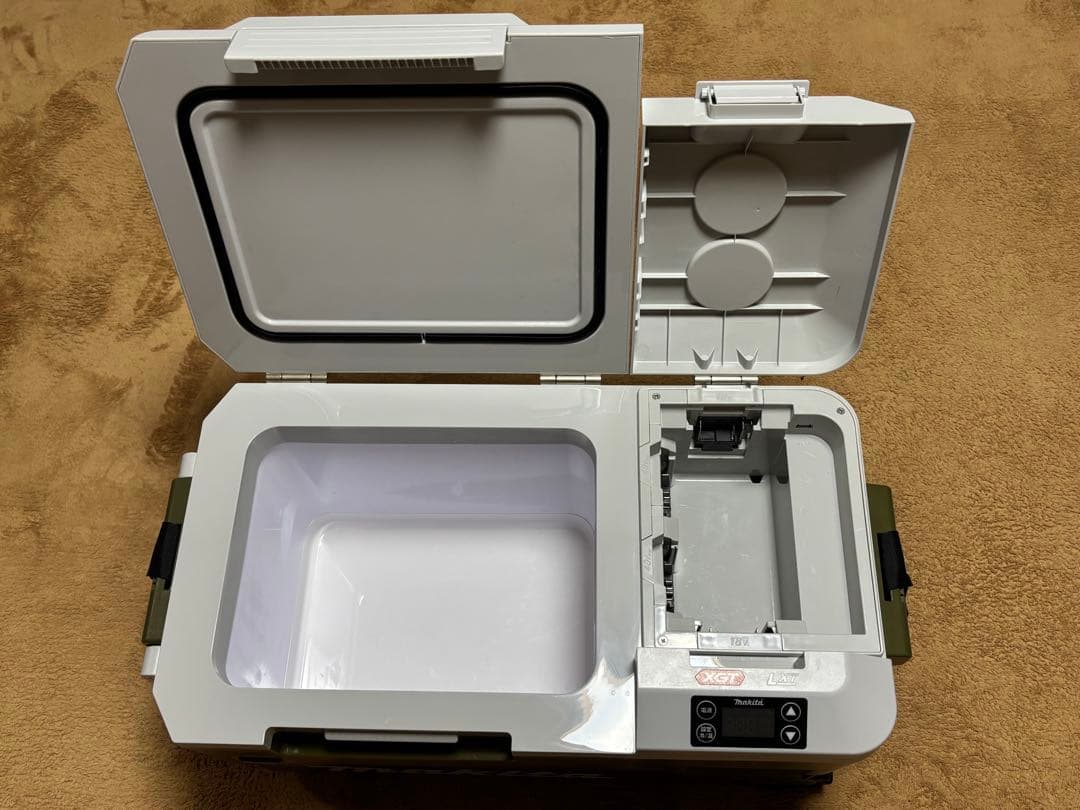 マキタ　makita ポータブル冷温蔵庫　CW 001G 20L