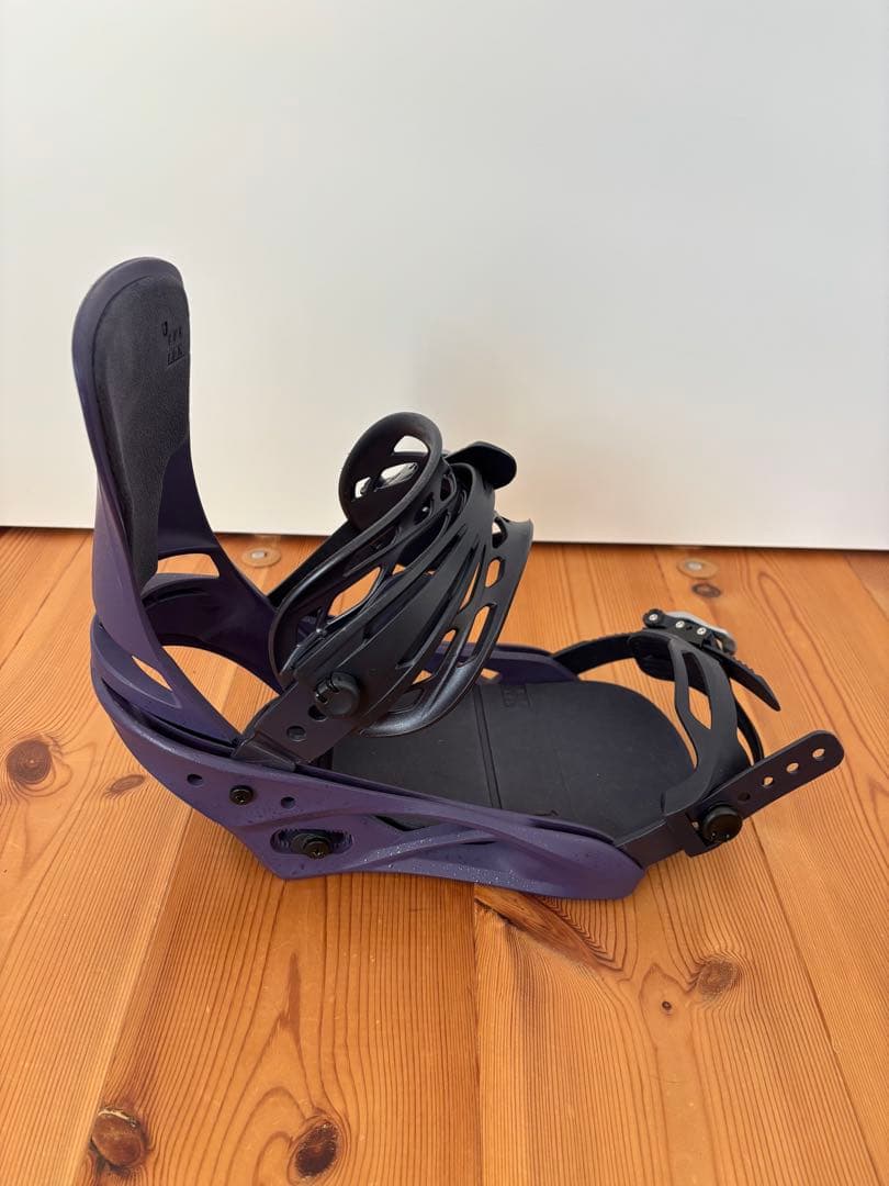 スノーボード　ビンディング 　ウィメンズ　BURTON LEXA Re:Flex