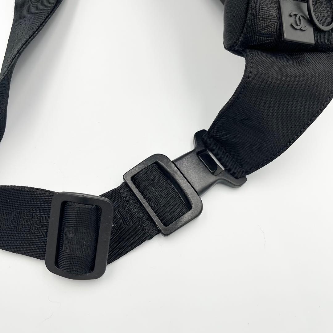 【pink様】CHANEL ウエストバッグ　斜め掛け　ココマーク　ギャランティ付