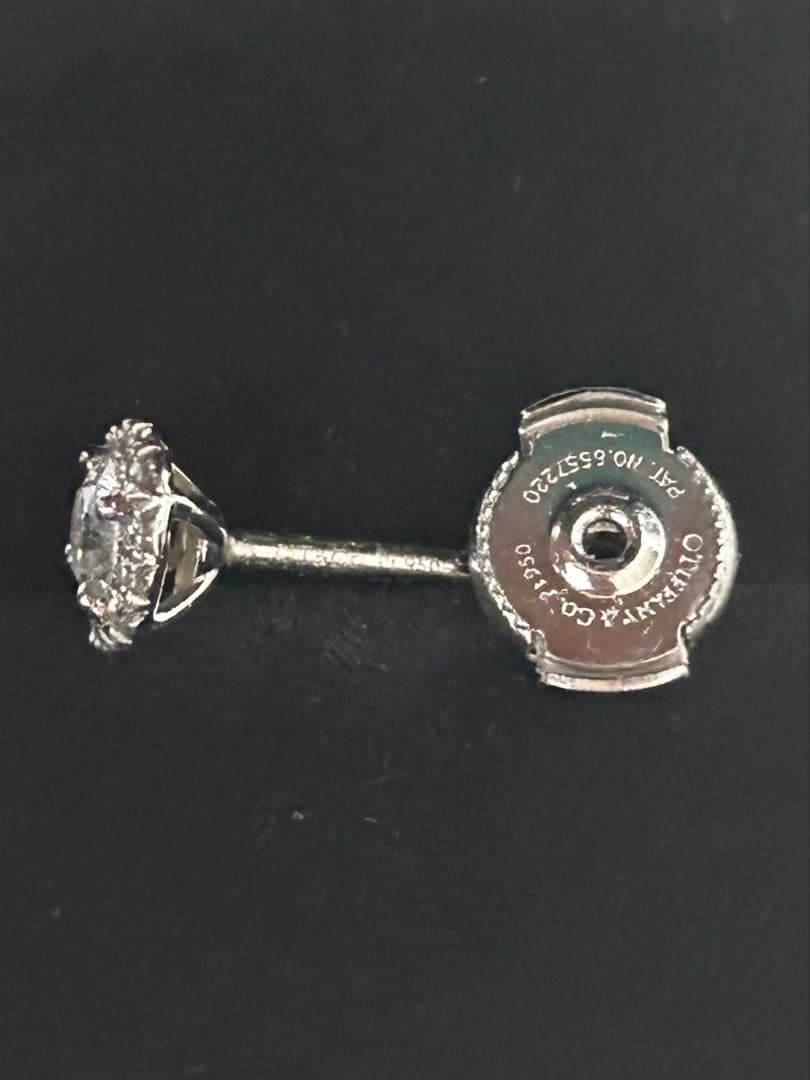 ティファニー　ダイヤモンドピアス片耳　プラチナ