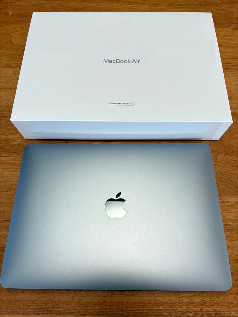 【美品】MacBook Air M1 13インチ おまけ付き