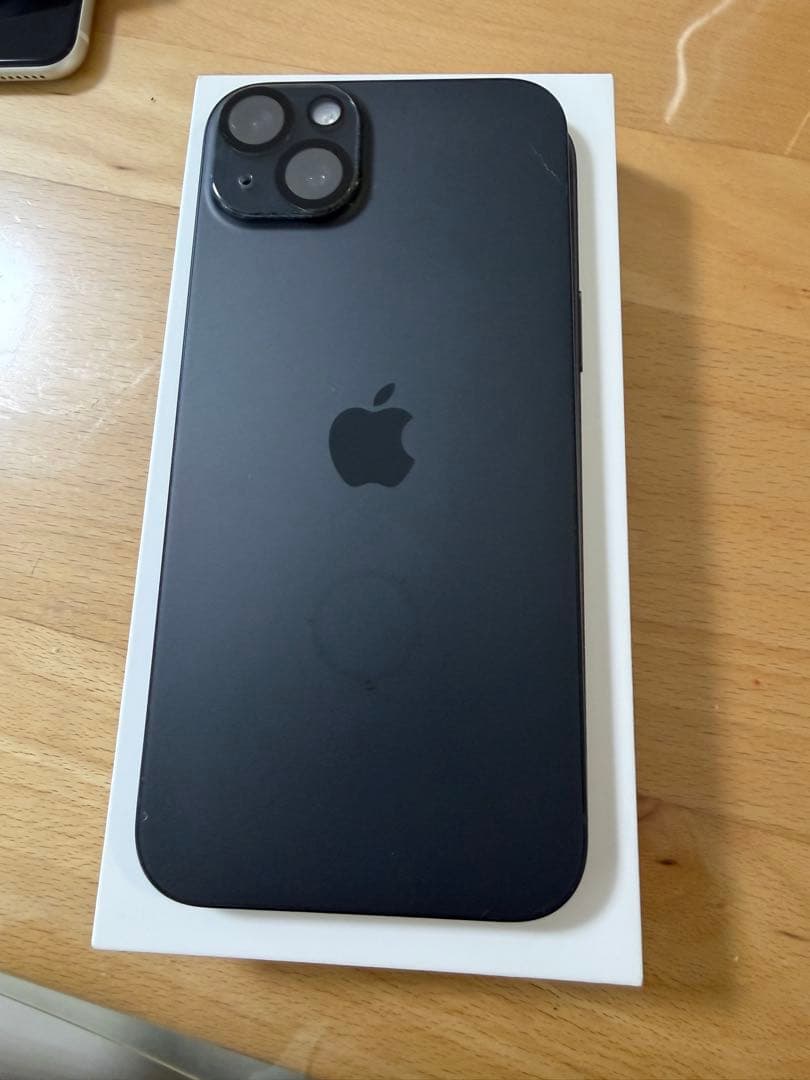 【美品】iPhone15 Plus 256GB