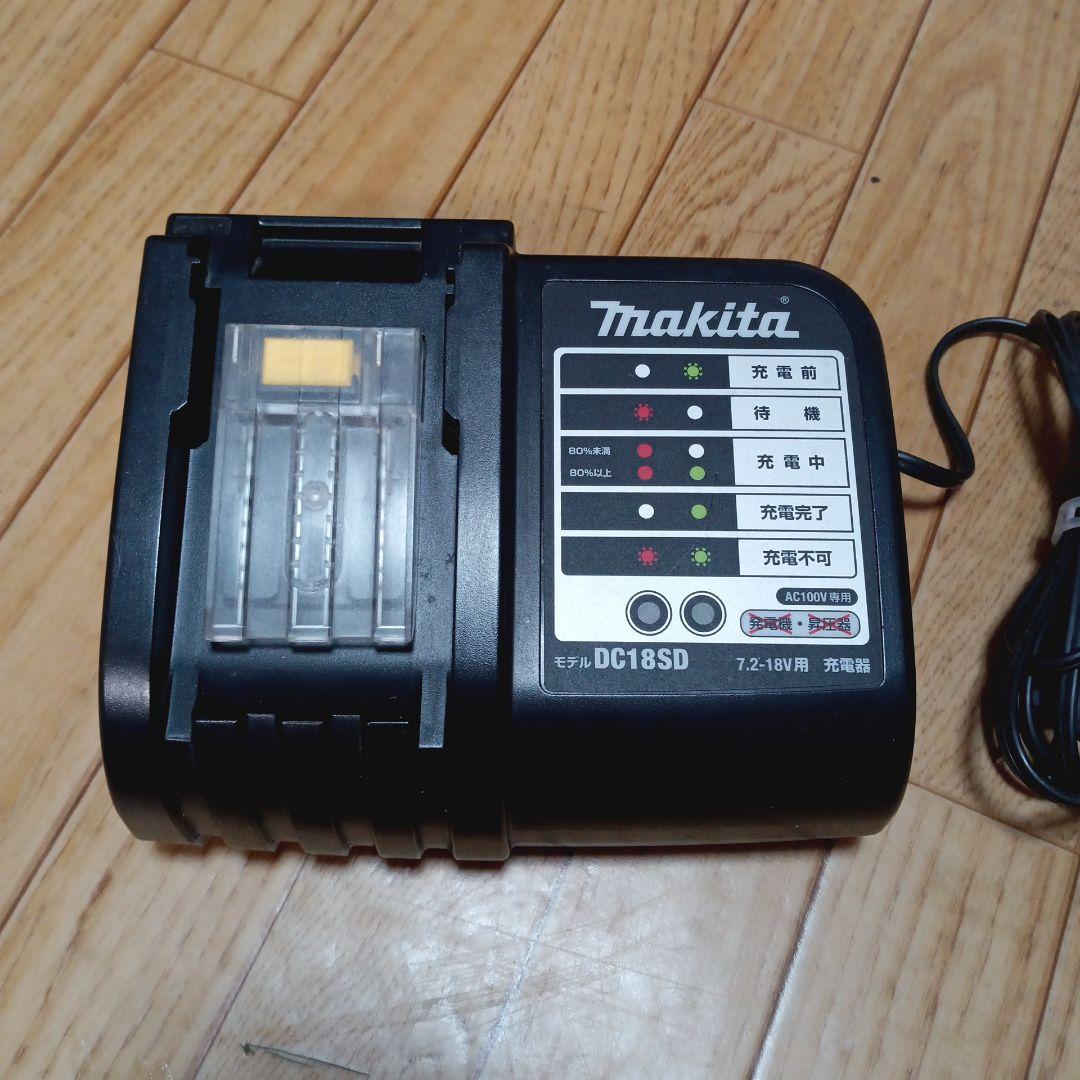 マキタ14.4V充電式クリーナ CL141FD 純正バッテリー、純正充電器付