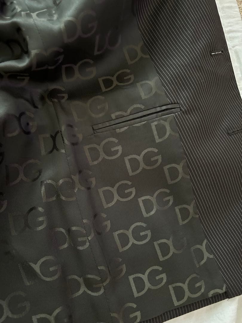 DOLCE & GABBANA ブラックジャケット　D&G