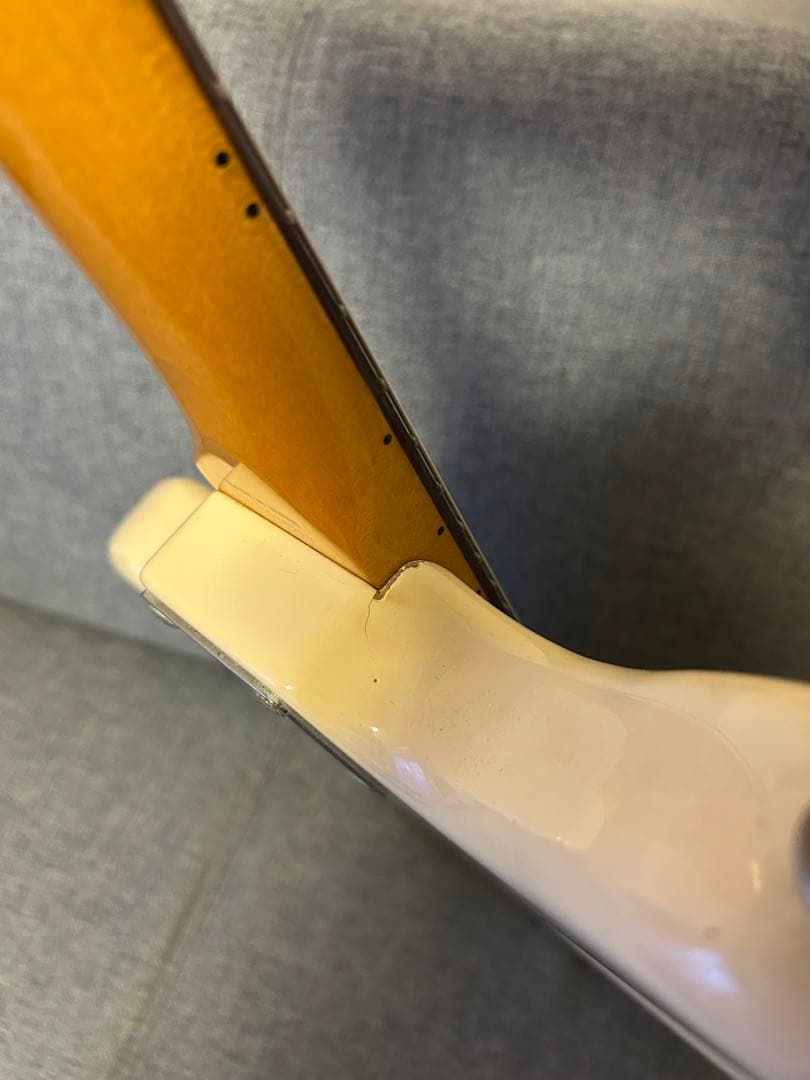 やや難あり Fender Japan Jazzmaster クリーム色