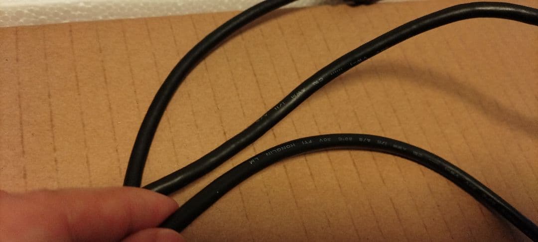 LG 32UK550-B 31.5インチ 4Kモニター