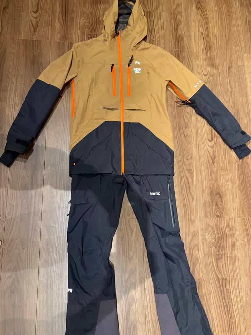 MONTEC モンテック　メンズ　Fenix xsサイズ　上下セット