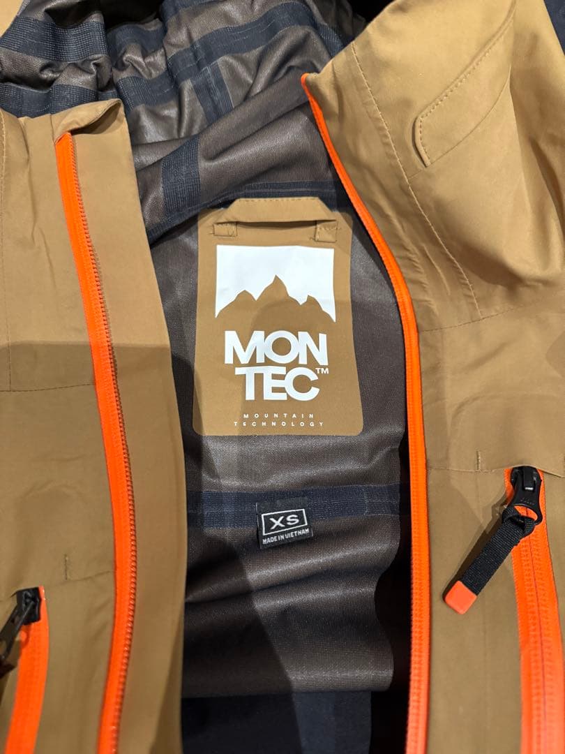 MONTEC モンテック　メンズ　Fenix xsサイズ　上下セット