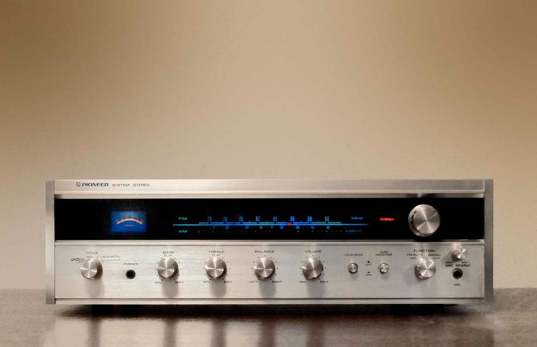 ★PIONEER STEREO RECEIVER ES-2000　♪