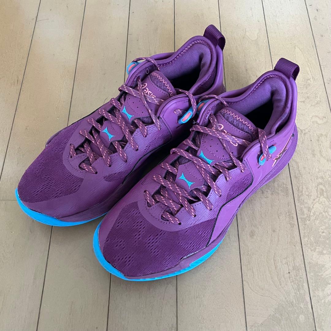 NOVA SURGE LOW 2 バスケットボールシューズ　27cm