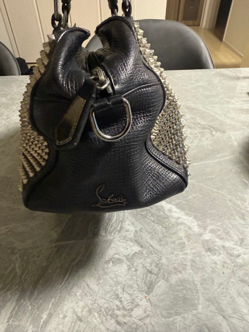 Christian Louboutin トートバッグ 黒　もう手に入らないです❗️
