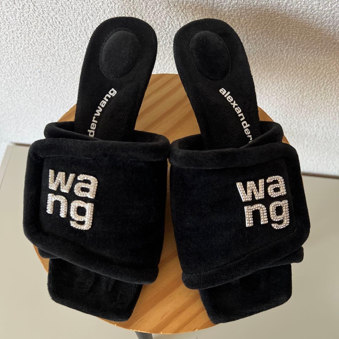 alexander wangベロアミュール