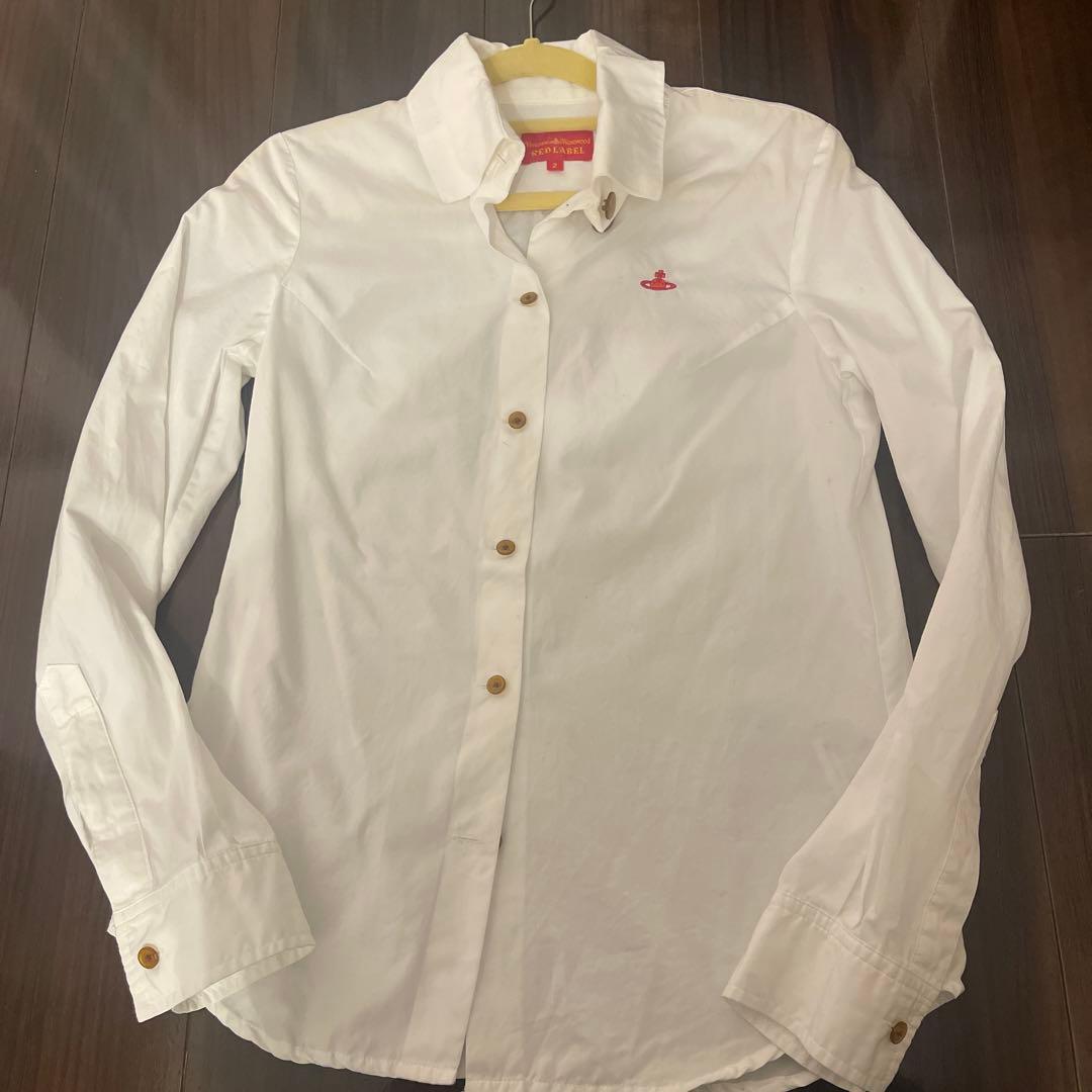 Vivienne westwood ホワイト ボタン付きシャツ 赤ロゴ刺繍